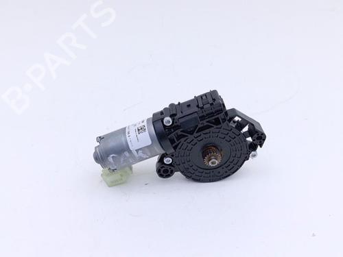 sunroof-engine-vw-passat-b8-variant-3g5-cb5-2014-40482763 main image