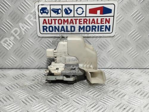 front-left-lock-audi-a4-b8-avant-8k5-2007-2008-2009-2010-2011-2012-2013-2014-2015-2016-2017-40429343 main image