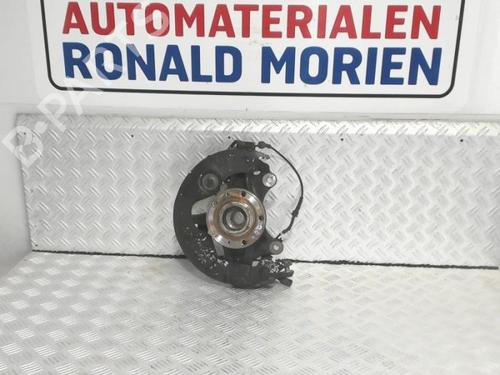 right-front-steering-knuckle-citroen-c4-picasso-ii-2013-40469913 main image