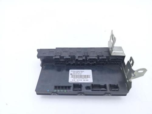 Used Fuse box Fuse box MERCEDES-BENZ C-CLASS T-Model (S203) C 270 CDI (203.216) (170 hp) 40372460 40372460