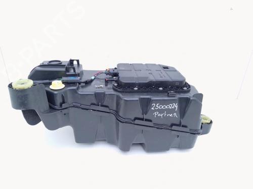 adblue-tank-peugeot-partner-box-bodympv-k9-2018-40480204 main image