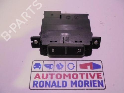 switch-vw-phaeton-3d1-3d2-3d3-3d4-3d6-3d7-3d8-3d9-2002-2003-2004-2005-2006-2007-2008-2009-2010-2011-2012-2013-2014-2015-2016-40361464 main image