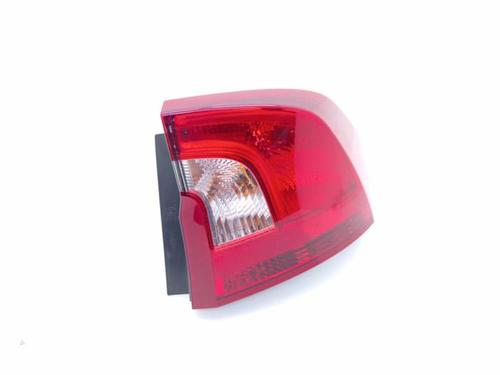 right-taillight-volvo-s60-ii-134-2010-2011-2012-2013-2014-2015-2016-2017-2018-2019-40358251 main image