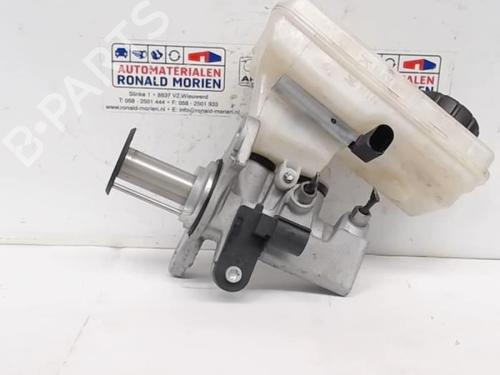 Used Brake master cylinder Brake master cylinder VW UP! (121, 122, BL1, BL2, BL3, 123) 1.0 (60 hp) 40367749 40367749