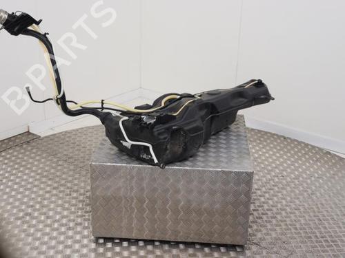 fuel-tank-seat-leon-5f1-2012-2013-2014-2015-2016-2017-2018-2019-2020-2021-40413582 main image
