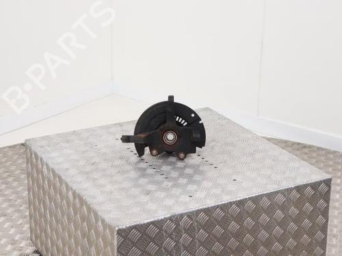 right-front-steering-knuckle-renault-clio-v-b7_-2019-40406523 main image