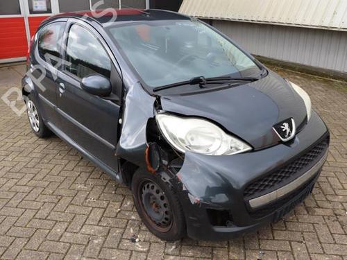 Used Parts PEUGEOT 107 (PM_, PN_)  1.0  5064907