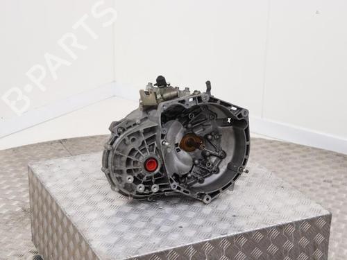 gearbox-opel-combo-box-bodympv-x12-2012-40476195 main image