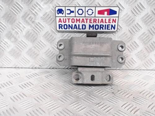gearbox-mount-seat-leon-1p1-2005-2006-2007-2008-2009-2010-2011-2012-2013-40383502 main image