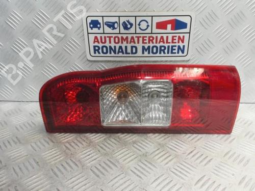 Used Right taillight Right taillight FORD TRANSIT Bus (FD_ _, FB_ _, FS_ _, FZ_ _, FC_ _) 2.2 TDCi (125 hp) 40468305 40468305