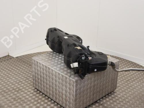 fuel-tank-alfa-romeo-giulia-952_-2015-40419996 main image