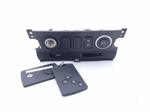 card-reader-renault-koleos-i-hy_-2008-40470378 main image