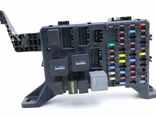 Used Fuse box Fuse box FORD MONDEO III Turnier (BWY) 1.8 16V (125 hp) 40372454 40372454