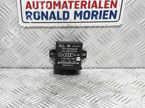 Used Control unit Control unit SEAT LEON (1P1) 2.0 TDI (136 hp) 40370513 40370513