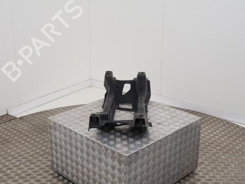 subframe-jeep-renegade-suv-bu-b1-bv-2014-40426482 main image