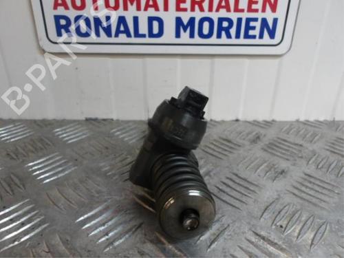 Injector VW GOLF V (1K1) 2.0 TDI | BP40375895M100 - Image 2