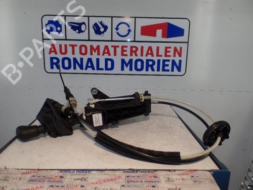 Used Gear lever Gear lever MERCEDES-BENZ SPRINTER 3-t Bus (B906) 210 CDI (906.711, 906.713) (95 hp) 40472566 40472566