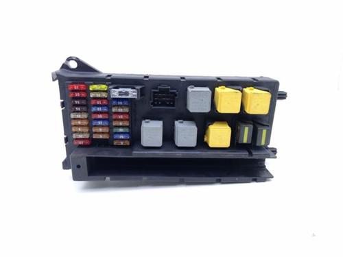 fuse-box-vw-crafter-30-35-bus-2e_-2006-2007-2008-2009-2010-2011-2012-2013-2014-2015-2016-40372557 main image