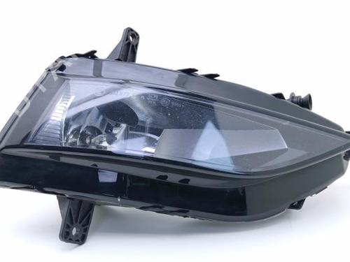 right-front-fog-light-vw-golf-vii-variant-ba5-bv5-2013-2014-2015-2016-2017-2018-2019-2020-2021-2022-40414525 main image