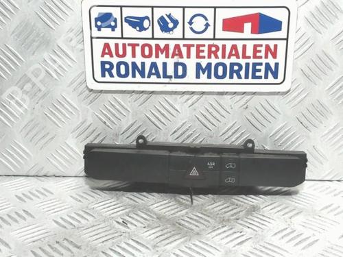 Used Warning switch Warning switch MERCEDES-BENZ SPRINTER 3-t Van (B906) 210 CDI (906.611, 906.613) (95 hp) 40361262 40361262