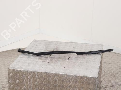 Used Front windshield wiper arm Front windshield wiper arm KIA EV6 (CV) 77 GT AWD (585 hp) 40475946 40475946