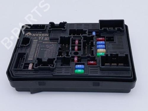 Fuse box RENAULT CLIO V (B7_) 1.6 E-TECH 145 (B7MU) | BP40479668E1 - Image 1