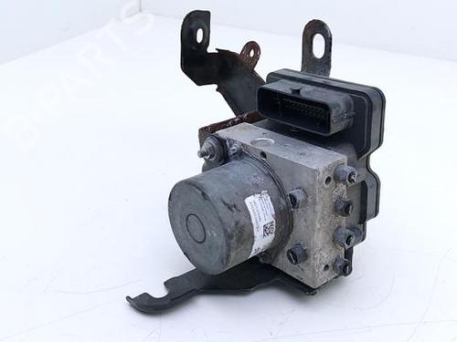 Used ABS pump ABS pump PEUGEOT EXPERT Van (V_) 1.5 BlueHDi 100 (102 hp) 40480431 40480431