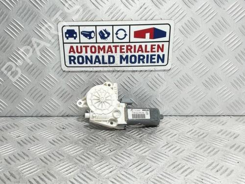 electronic-module-peugeot-307-3ac-2000-2001-2002-2003-2004-2005-2006-2007-2008-2009-2010-2011-2012-40431592 main image