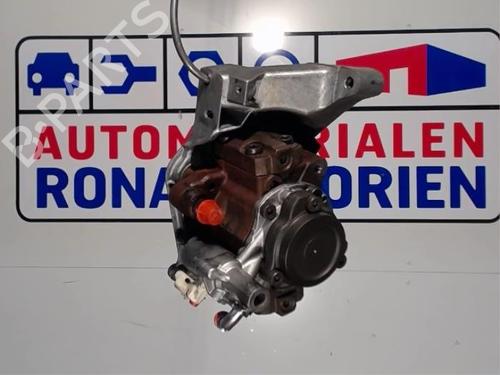 Used Injection pump Injection pump VOLVO V40 Cross Country (526) D2 (114 hp) 40375543 40375543