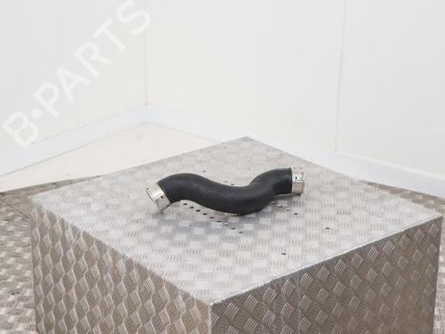 Used Intercooler pipe Intercooler pipe BMW 4 Gran Coupe (G26) 420 d Mild-Hybrid xDrive (190 hp) 40477606 40477606