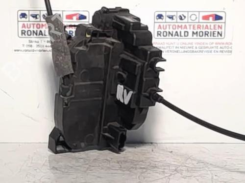 front-right-lock-renault-clio-iii-grandtour-kr01_-2007-40429825 main image
