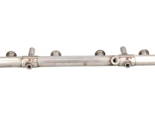 Used Injection rail Injection rail AUDI A4 B8 (8K2) 1.8 TFSI (170 hp) 40401155 40401155