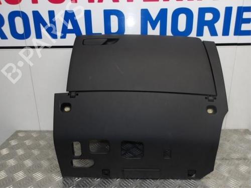 glove-box-audi-a3-sportback-8va-8vf-2012-2013-2014-2015-2016-2017-2018-2019-2020-2021-40358811 main image