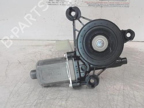 Used Electronic module Electronic module VW TOURAN (5T1) 2.0 TDI (150 hp) 40431521 40431521