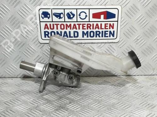 Used Brake master cylinder Brake master cylinder MERCEDES-BENZ B-CLASS Sports Tourer (W246, W242) B 200 (246.243) (156 hp) 40367645 40367645