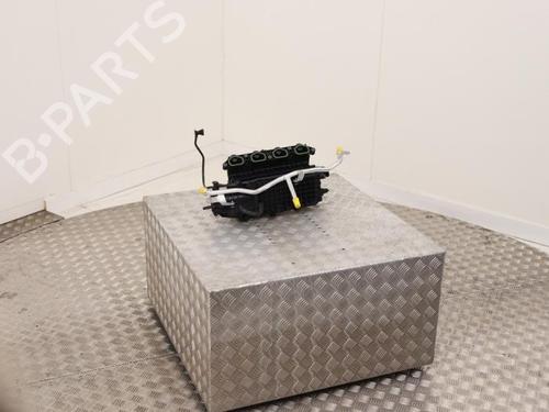Used Intake manifold Intake manifold VW GOLF VII (5G1, BQ1, BE1, BE2) 1.4 TSI (150 hp) 40410753 40410753