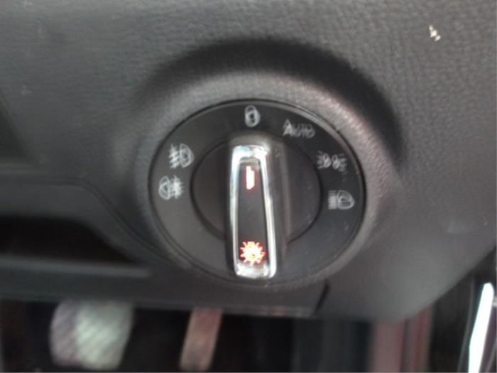 Switch SEAT ARONA (KJ7, KJP) 1.0 TSI | BP40401663I30 - Image 21