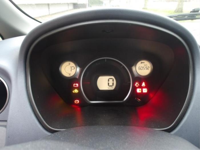 Instrument cluster PEUGEOT ION Electric | BP40359335C47 - Image 3