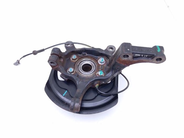 Right front steering knuckle RENAULT KOLEOS I (HY_) 2.5 4x4 (HY0C, HY0N) | BP40365579M26 - Image 3
