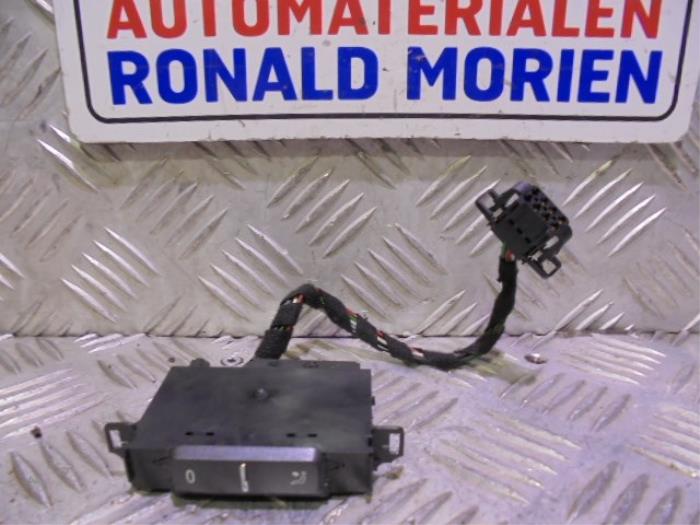 Switch VW PHAETON (3D1, 3D2, 3D3, 3D4, 3D6, 3D7, 3D8, 3D9) 3.2 V6 4motion | BP40361865I30 - Image 1