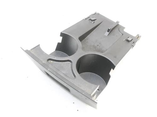 Used Cup/Object holder Cup/Object holder LAND ROVER RANGE ROVER SPORT I (L320) 2.7 D 4x4 (190 hp) 39862913 39862913