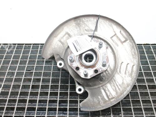 Left rear steering knuckle TESLA MODEL 3 (5YJ3) EV Performance AWD | BP39819935M27 - Image 2
