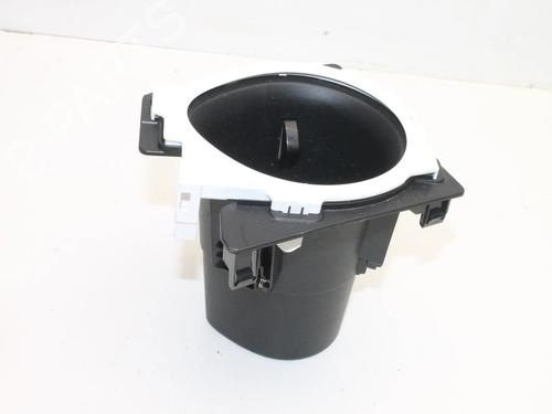 Kopholder/Genstandsholder Kopholder/Genstandsholder TOYOTA C-HR (_X1_) 1.8 Hybrid (ZYX10_, ZYX11_, ZYX10R, ZYX11R) (122 hp) 39876417 39876417
