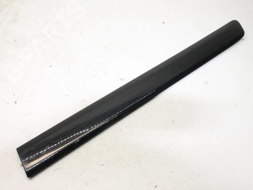 door-moulding-trim-audi-a4-b7-convertible-8he-2002-2003-2004-2005-2006-2007-2008-2009-2010-39770758 main image