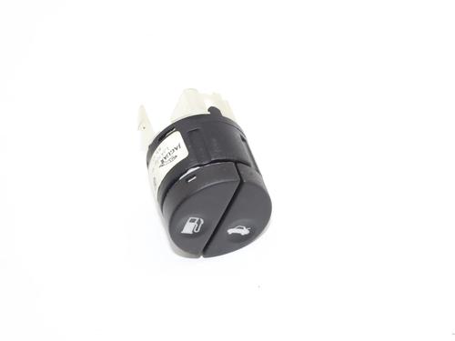 Kombi Kontakt / Stilkkontakt Kombi Kontakt / Stilkkontakt JAGUAR XK 8 Coupe (X100) 4.0 (363 hp) 39876340 39876340