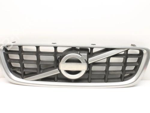 Used Grille Grille VOLVO V70 III (135) D5 (205 hp) 39857054 39857054