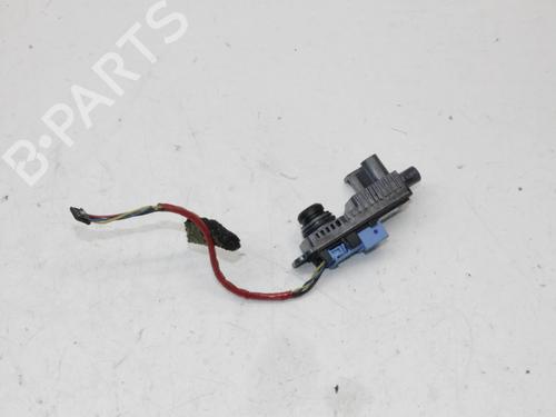 Camera TESLA MODEL Y (5YJY) EV Rear-Wheel Drive | BP39852417E14 - Image 2
