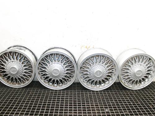 Used Wheel set Wheel set SAAB 900 I Convertible 2.0 Turbo-16 (160 hp) 40189704 40189704