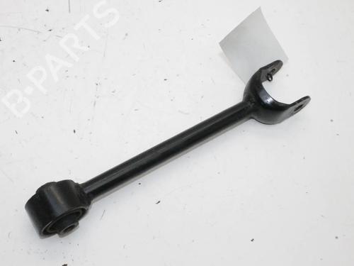 Used Right rear suspension arm Right rear suspension arm TOYOTA COROLLA Hatchback (_E21_, _EA1_, _EH1_) 1.8 Hybrid (ZWE211, ZWE219) (122 hp) 39835590 39835590
