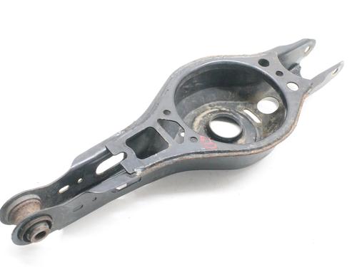 Used Right rear suspension arm Right rear suspension arm TOYOTA YARIS (_P21_, _PA1_, _PH1_) 1.6 GR 4WD (GXPA16) (261 hp) 39866510 39866510